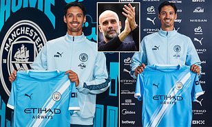 Man City's Premier League fixtures compared to title rivals after statement Liverpool win