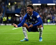 Manchester United and Liverpool fight for €44.8M midfielder