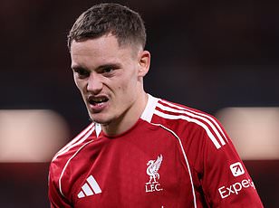 Jamie Carragher names three things that would help Florian Wirtz combat difficult Liverpool start