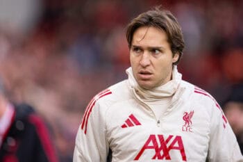 Arne Slot avoids answer on Federico Chiesa starting for Liverpool