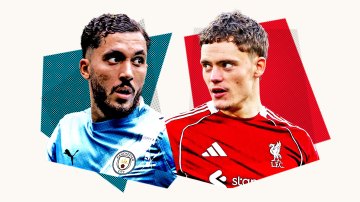 Virgil van Dijk rises to occasion as Liverpool end Sunderland record