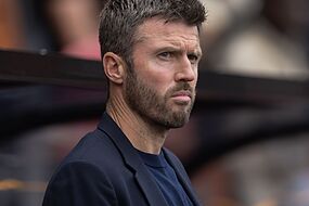 Liverpool boss Andoni Iraola has £405m problem with days left of transfer window