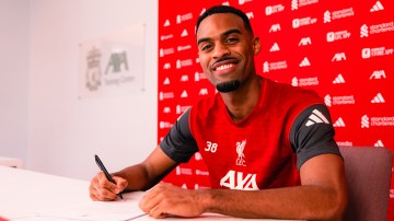 How much Ryan Gravenberch will earn compared to Liverpool teammates after signing new contract